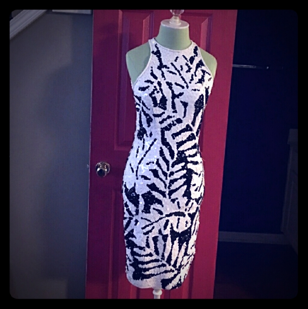 Carmen Marc Valvo Sequin bodycon dress